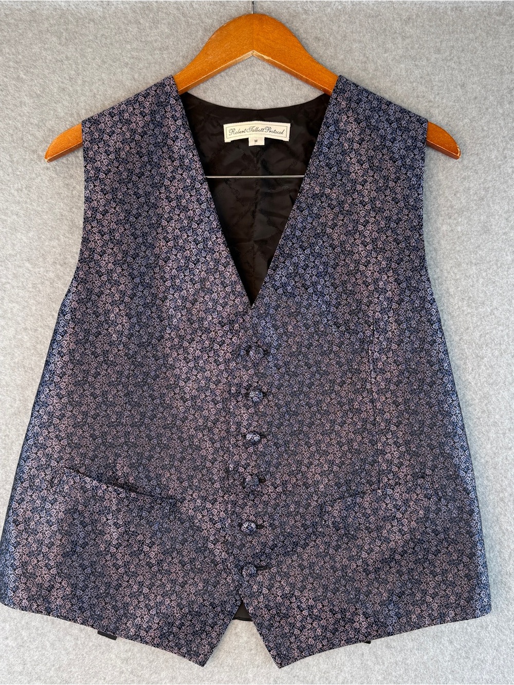 Robert Talbott Protocol Men's Lavender Vest Button Front Sz M Special Occasion
